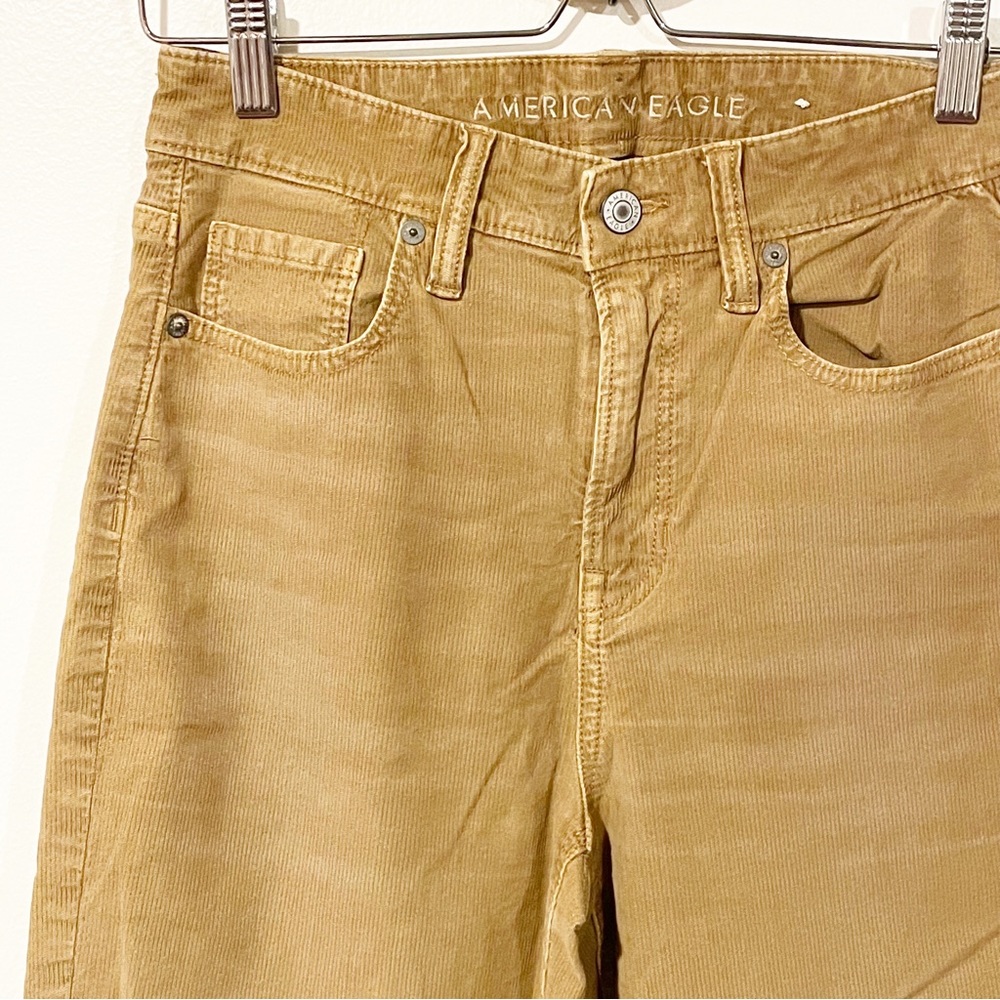 American Eagle‎ Womens Size 4R Mom Straight Jean Brown Fine Whale Corduroy - Picture 2 of 5